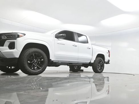 New 2025 Chevrolet Colorado Z71 w/ Midnight Edition AWD/4WD image 49