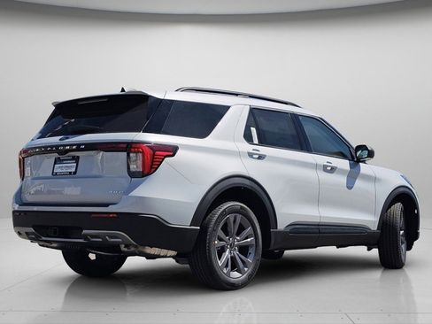New 2026 Ford Explorer Active w/ Active Comfort Package AWD/4WD image 21