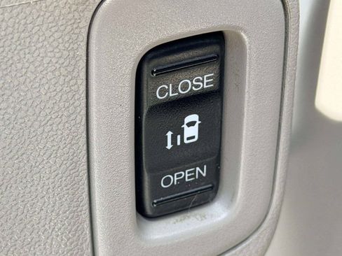 Used 2015 Honda Odyssey EX-L image 26