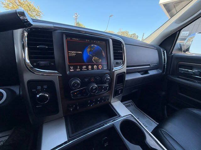 Used 2014 RAM 2500 Laramie w/ Convenience Group AWD/4WD image 59