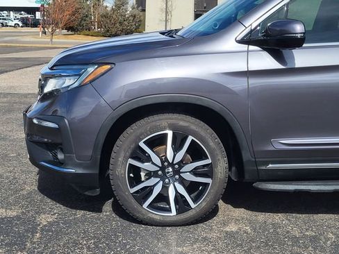 Used 2019 Honda Pilot Touring image 9