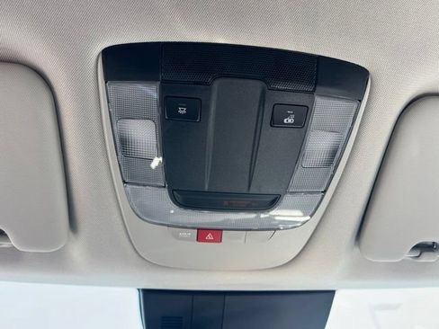 Certified 2025 Kia Sportage EX AWD/4WD image 29