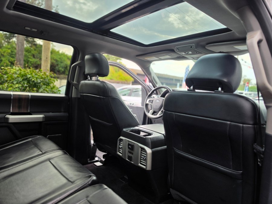 Used 2015 Ford F150 Lariat w/ Equipment Group 502A Luxury AWD/4WD image 38