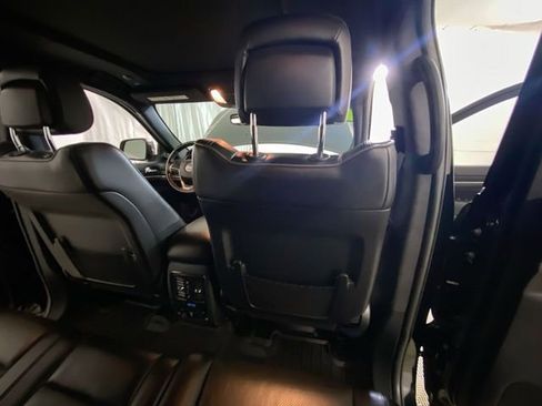 Used 2020 Jeep Grand Cherokee Overland image 36