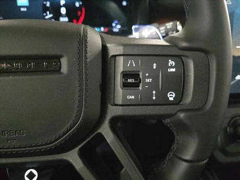 New 2026 Land Rover Defender 110 OCTA AWD/4WD image 20
