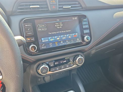 Used 2025 Nissan Versa SR w/ Trunk Package FWD image 12