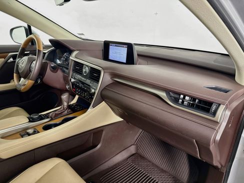 Used 2018 Lexus RX 350 FWD w/ Premium Package image 27