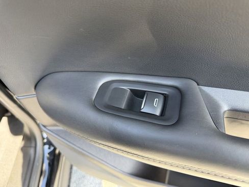 Used 2022 Cadillac XT5 Premium Luxury w/ Platinum Package image 36