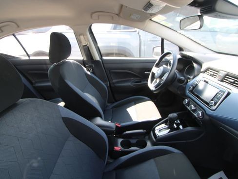 Used 2025 Nissan Versa SV w/ Trunk Package FWD image 14