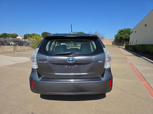 Used 2012 Toyota Prius V Three image 11
