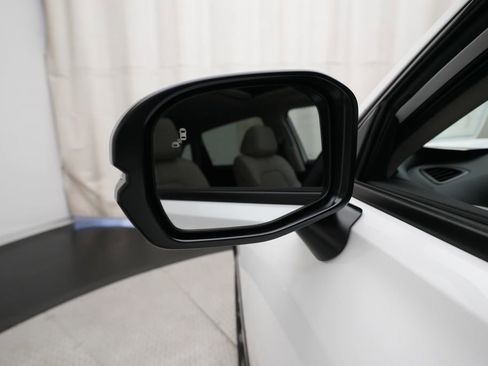Certified 2026 Honda HR-V EX-L image 24