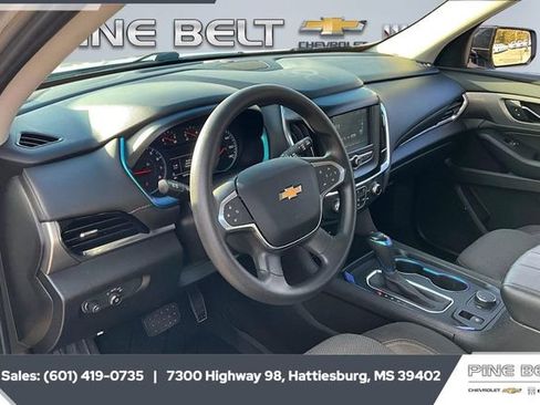 Used 2019 Chevrolet Traverse LS w/ LPO, Blackout Package image 12