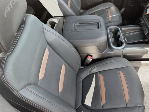 Used 2019 GMC Sierra 1500 AT4 image 29