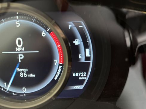 Used 2018 Lexus IS 300 F Sport w/ F Sport Package RWD image 16