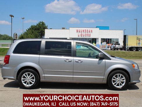 Used 2015 Dodge Grand Caravan SXT w/ UConnect Hands-Free Group image 4