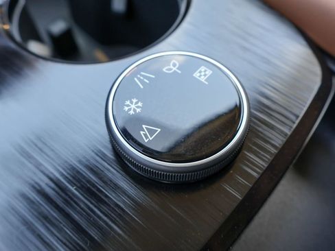 New 2026 Nissan Rogue Platinum AWD/4WD image 15