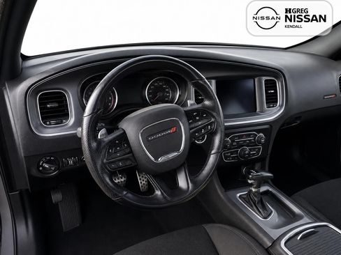 Used 2023 Dodge Charger Scat Pack w/ Navigation & Travel Group RWD image 8