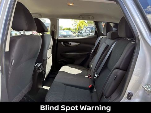 Certified 2022 Nissan Rogue Sport S image 14