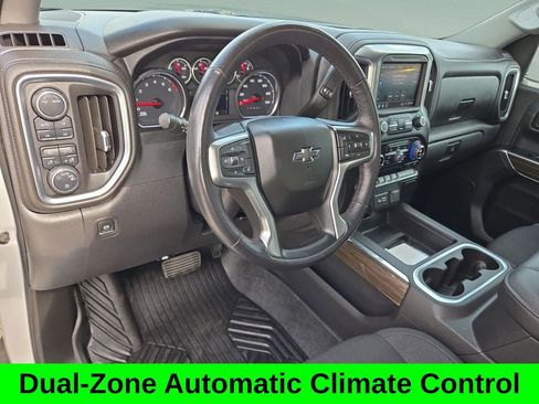 Used 2022 Chevrolet Silverado 1500 LT Trail Boss image 11