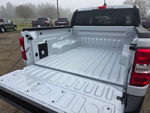 New 2026 Ford Maverick XL image 26