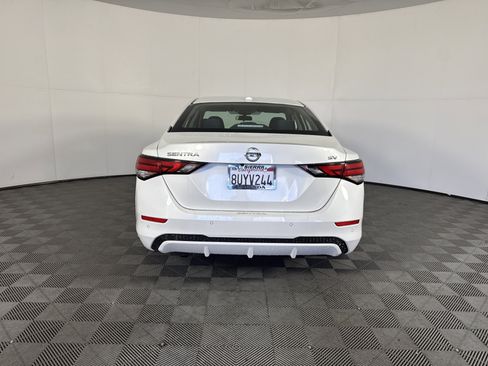 Used 2021 Nissan Sentra SV image 5