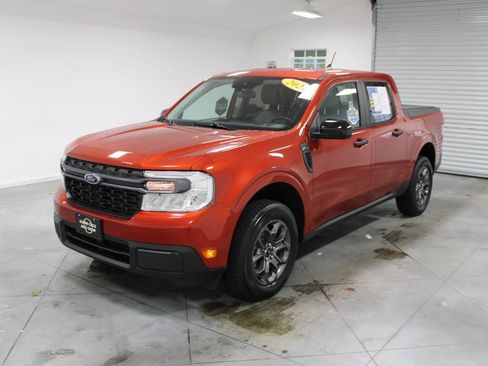 Used 2024 Ford Maverick XLT w/ XLT Luxury Package image 4
