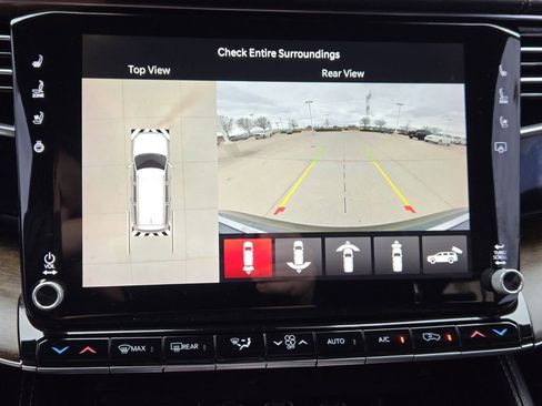 Used 2022 Jeep Grand Wagoneer Series II w/ Premium Group II image 20