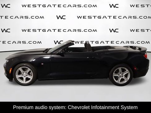 Used 2019 Chevrolet Camaro LT RWD image 5