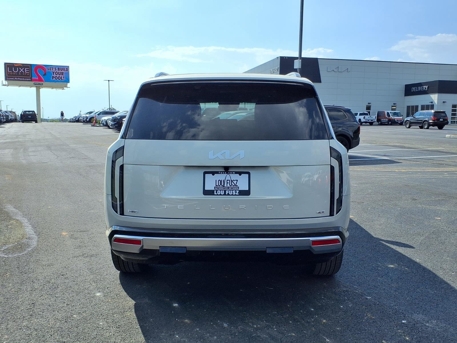 New 2027 Kia Telluride SX Prestige w/ Towing Package AWD/4WD image 16