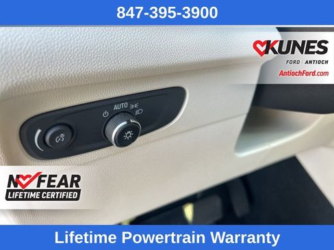 Used 2022 Buick Envision Essence w/ Safety Package image 19