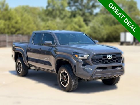 Used 2024 Toyota Tacoma TRD Sport AWD/4WD image 5