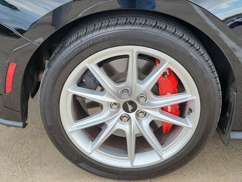 Used 2024 Ford Mustang GT Premium image 31