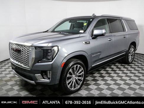 Used 2021 GMC Yukon XL Denali w/ Denali Premium Package image 1