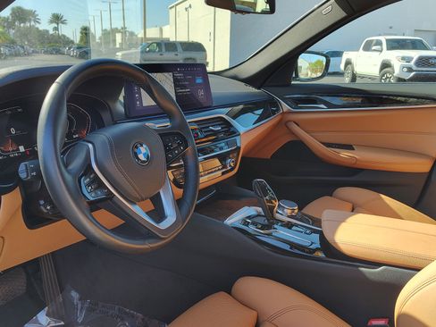 Used 2023 BMW 530i w/ Convenience Package image 22