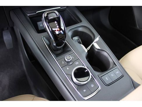 New 2024 Cadillac XT4 Luxury w/ Cold Weather Package image 13