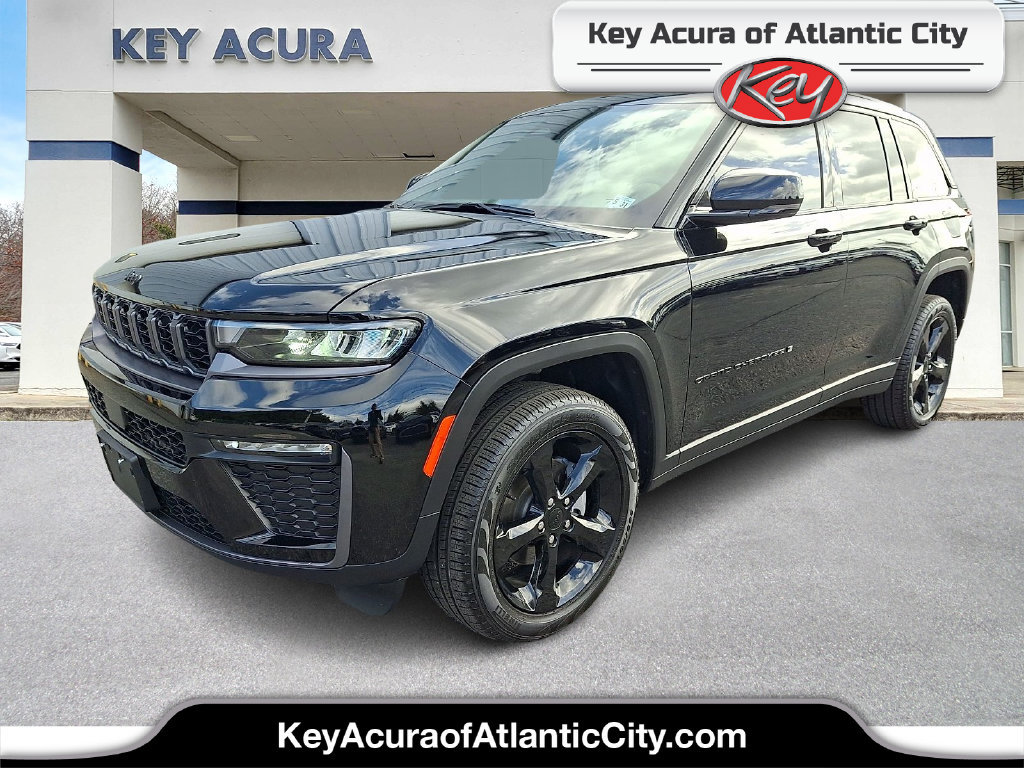 Used 2026 Jeep Grand Cherokee Limited w/ Limited Altitude Package AWD/4WD image 1