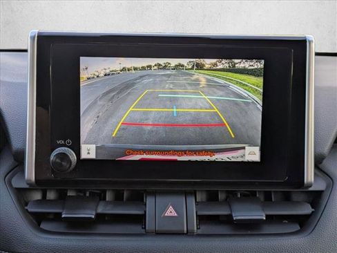 Certified 2023 Toyota RAV4 LE image 14