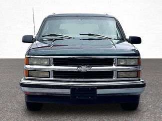 Used 1997 Chevrolet Tahoe LS video 3