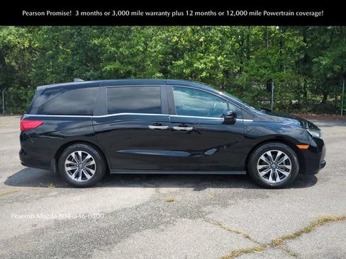 Used 2023 Honda Odyssey EX-L image 3