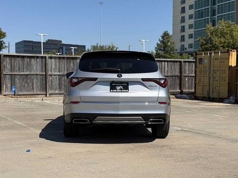 Used 2026 Acura MDX w/ Technology Package FWD image 5