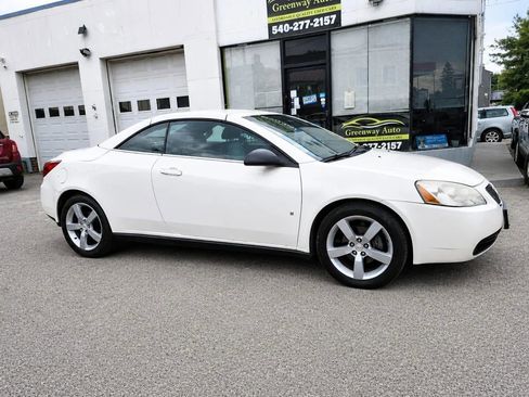 Used 2007 Pontiac G6 GT w/ Premium Package FWD image 11