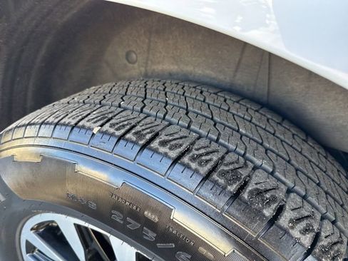 Used 2025 Ford Expedition Platinum AWD/4WD image 10
