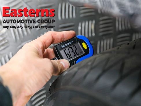 Used 2023 Tesla Model 3 Standard Range image 26