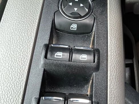 Used 2022 Ford F350 XL w/ Power Equipment Group image 23