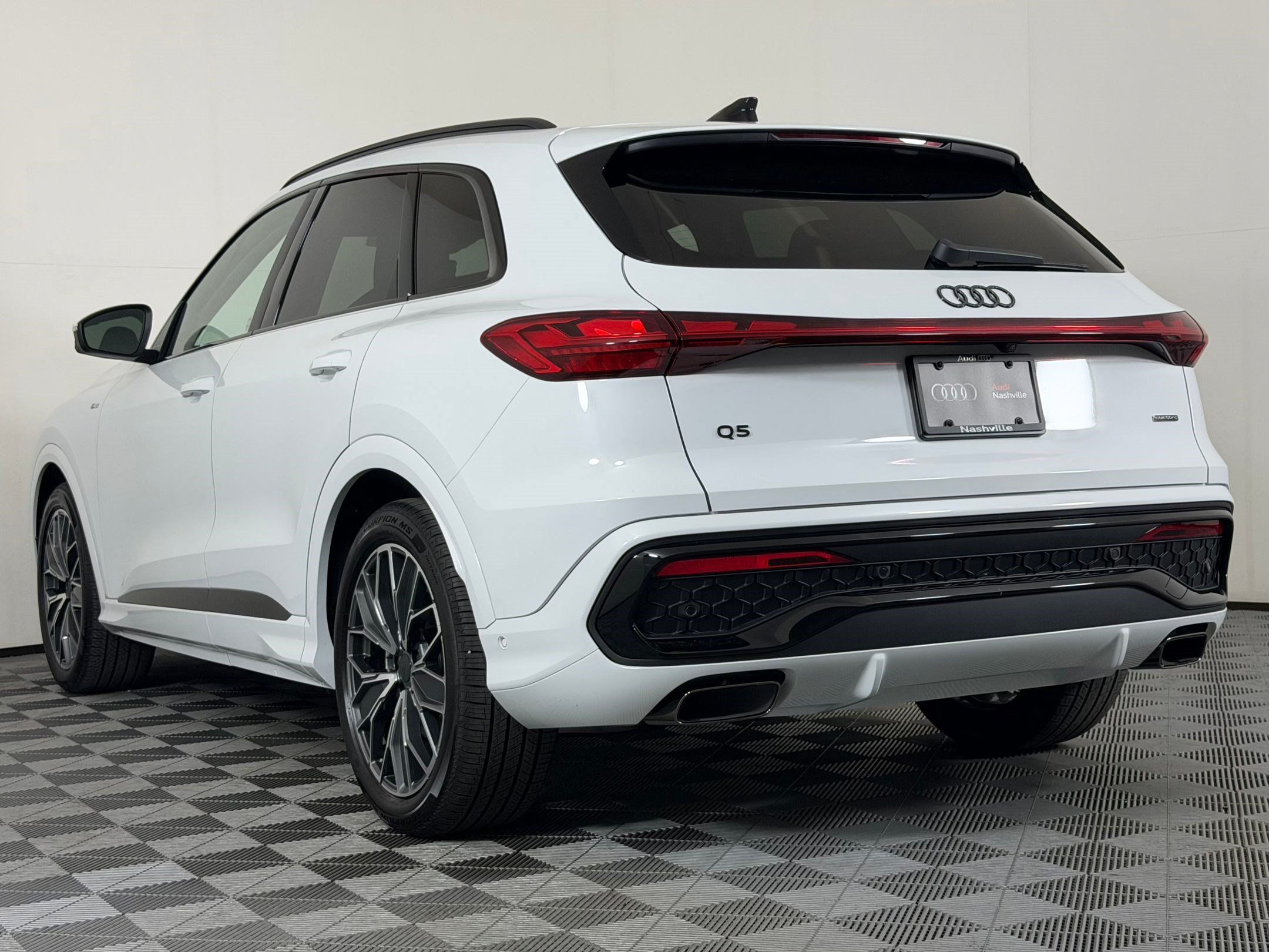 New 2026 Audi Q5 Prestige AWD/4WD image 3
