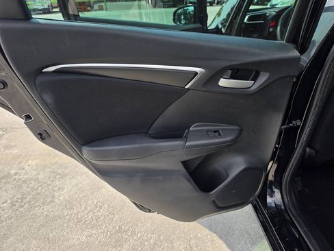 Used 2015 Honda Fit LX image 17