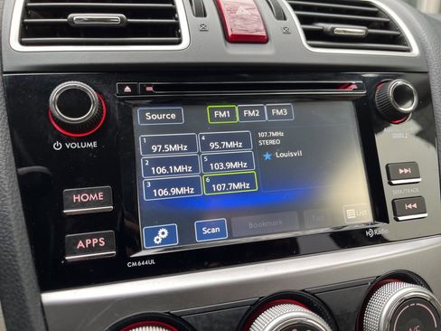 Used 2015 Subaru Crosstrek 2.0i Premium image 28