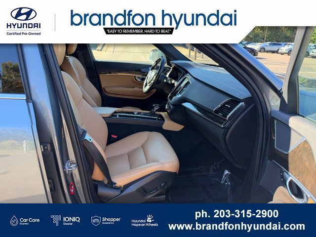 Used 2018 Volvo XC90 T6 Momentum w/ Convenience Package AWD/4WD image 28