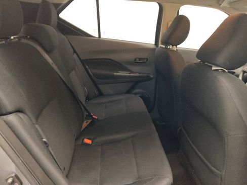 Used 2023 Nissan Kicks S FWD image 19