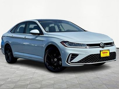 New 2025 Volkswagen Jetta SE